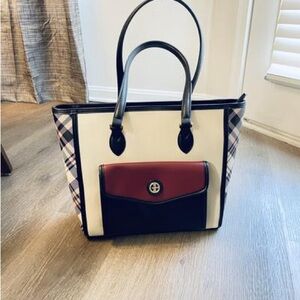 Giani Bernini Purse
Mixed Plaid Colorblocked North South Tote